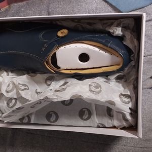 Clarks Slip-on Un.Loop Shoe